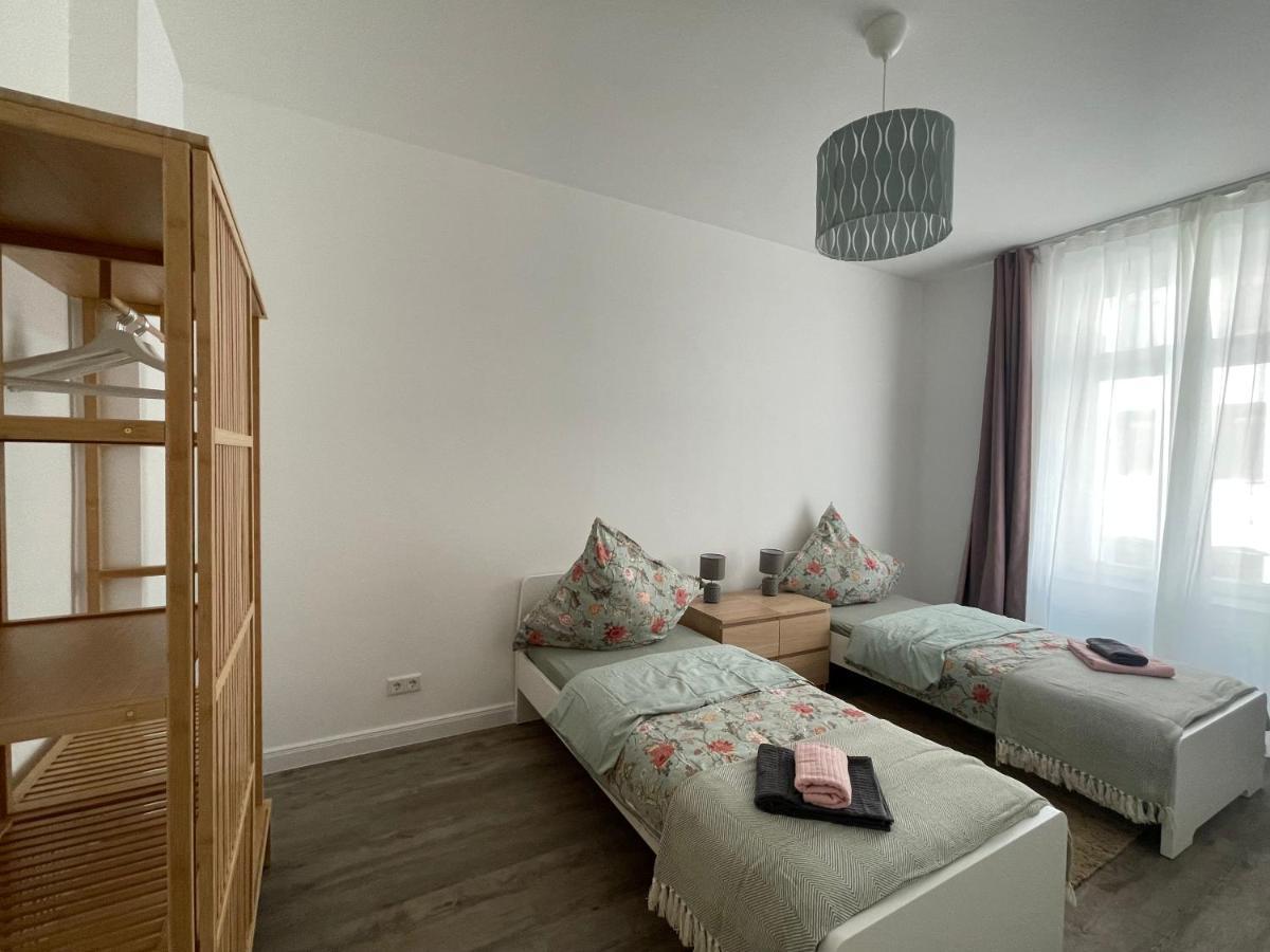 Boutique Hotel Pension Luisengruen Kueche 1Gbs Wlan Netflix Disney Magentatv Chemnitz  Exteriér fotografie